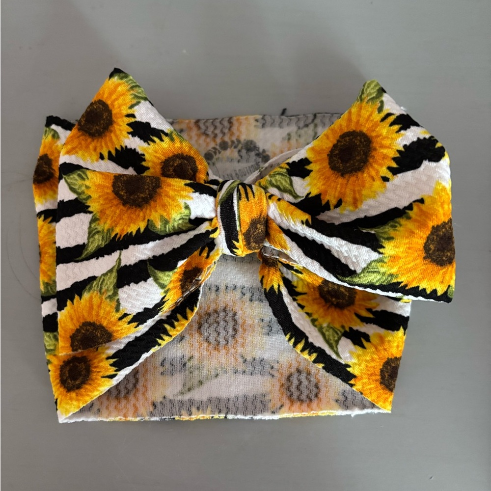 Baby bow 0-4 months